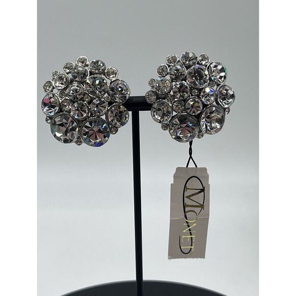 Monet Clear Rhinestone Cluster Domed Round Silver Tone Clip On Earrings new - Picture 3 of 11
